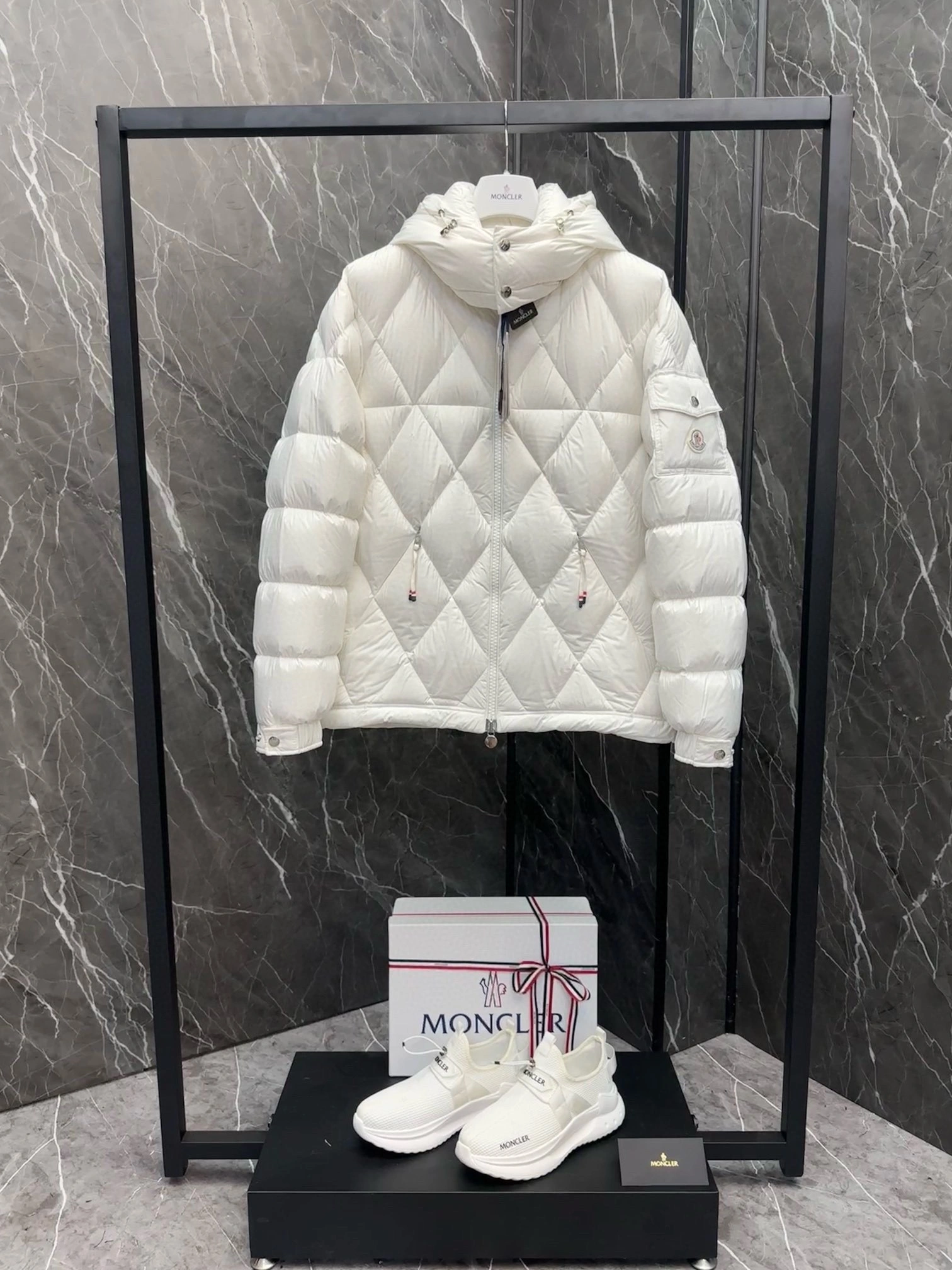 wg.luxury- 7o9385r Averole down jacket down feather 2Colour item:D-F431J1326-2